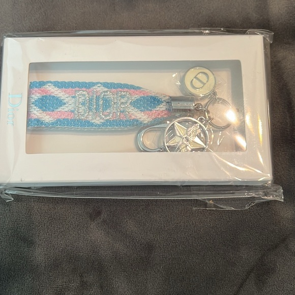 NWT CHRISTIAN DIOR BUNDLE💗💗💗 - Picture 2 of 7